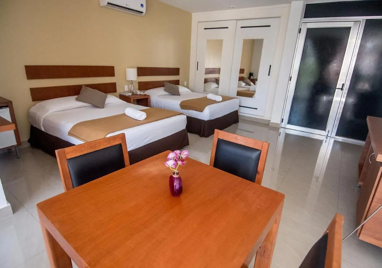 Sunrise 42 Suites By Holiday In Playa Playa del Carmen 2*,  México